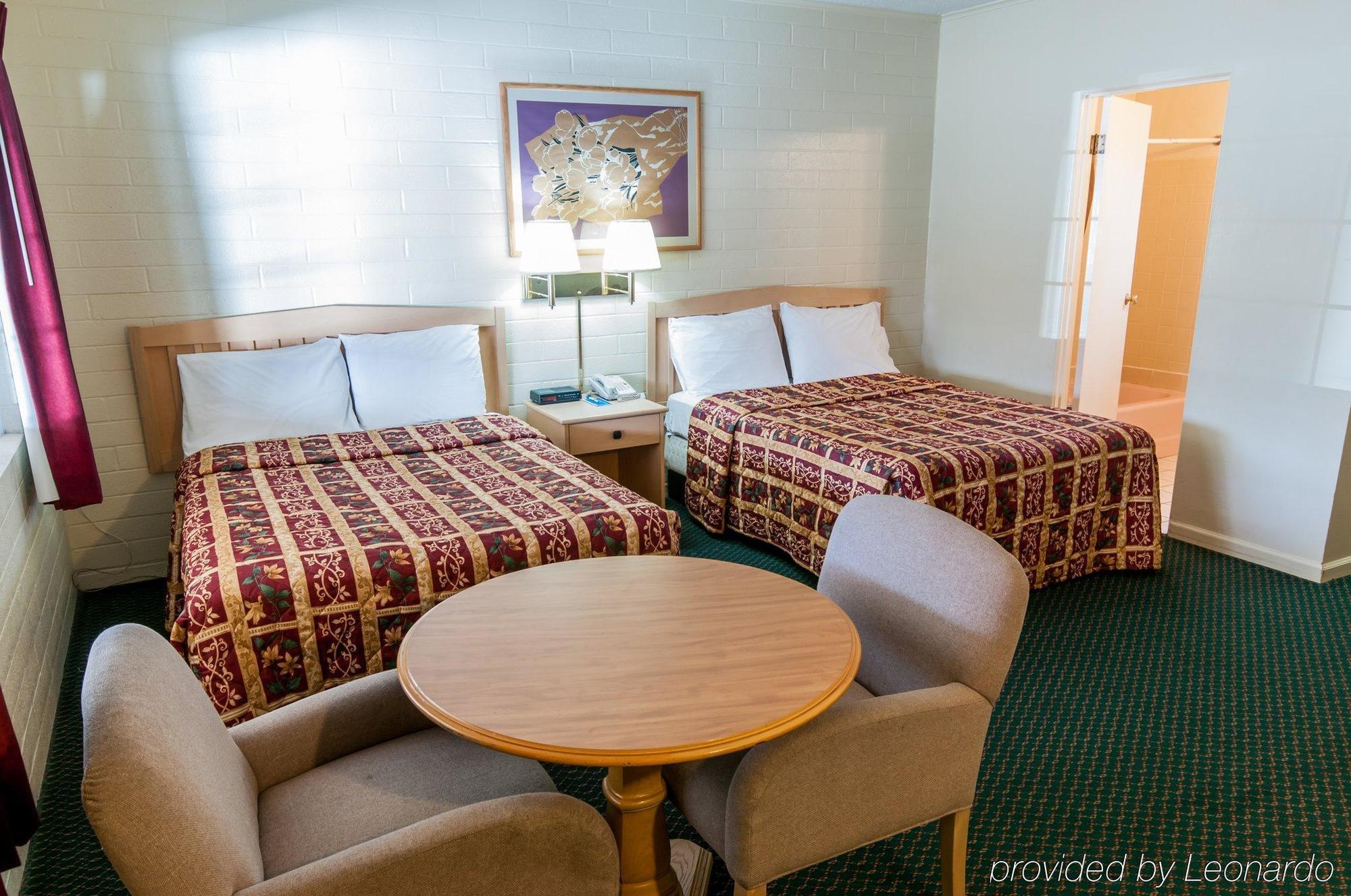Jefferson Inn 怀里卡 外观 照片