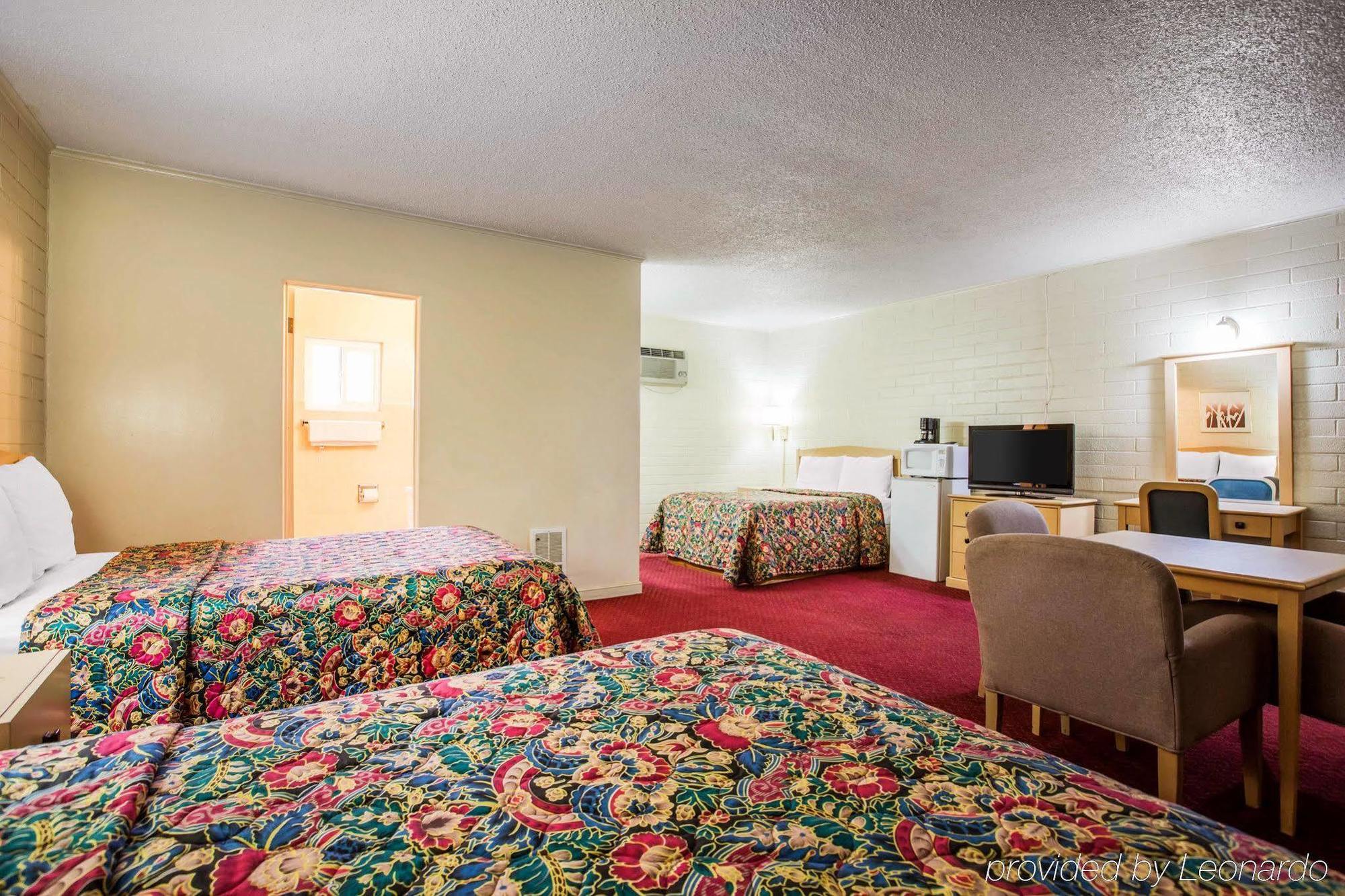 Jefferson Inn 怀里卡 外观 照片