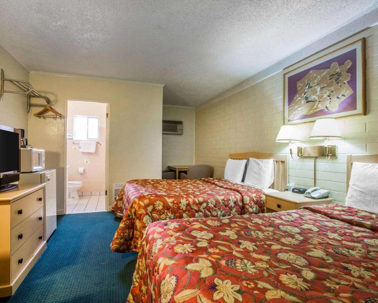 Jefferson Inn 怀里卡 外观 照片