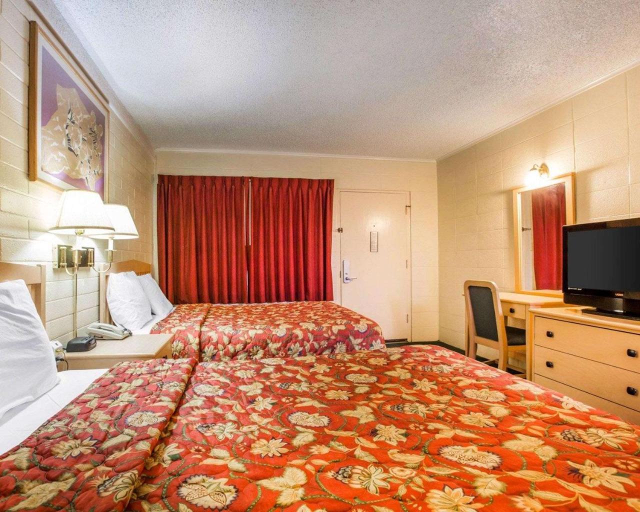 Jefferson Inn 怀里卡 外观 照片